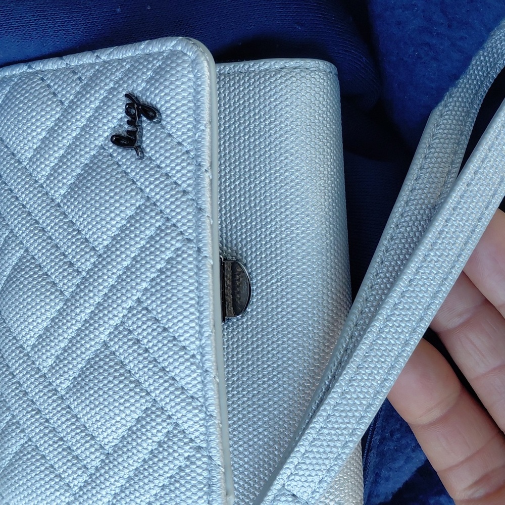 Lug Textured Silver Wallet